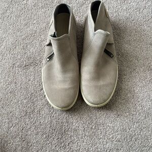 Ecco Women's Slip-On Loafers in Taupe Leather